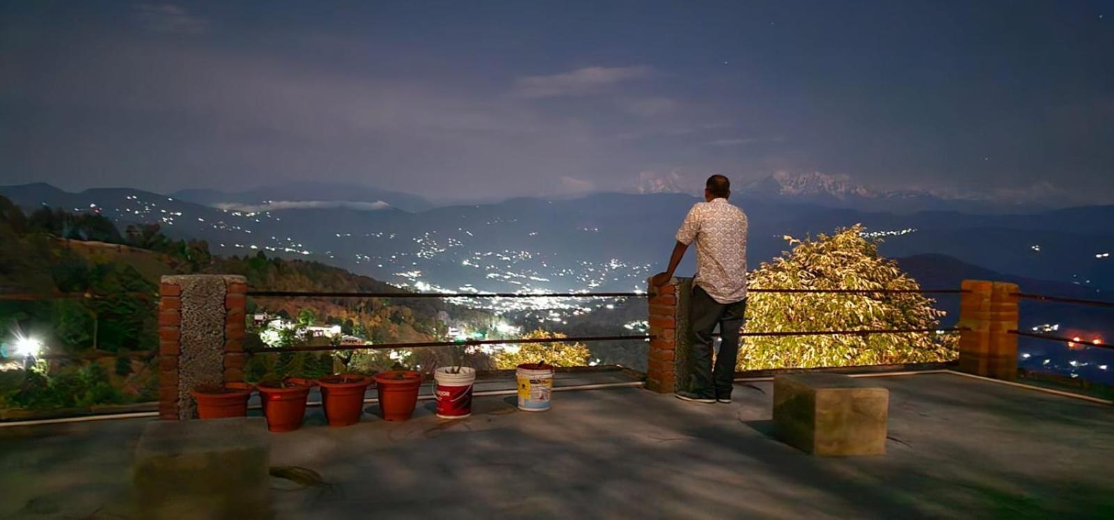 Golden Himalaya Homestay كاوساني المظهر الخارجي الصورة